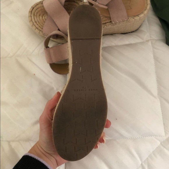 Marc fisher Randall platform wedge - Picture 2 of 2